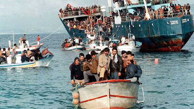 Flüchtlingsboote vor Lampedusa