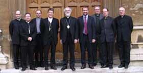 Ratsvorsitzender HUber beim Besuch des Erzbischofs von Canterbury Dr. Rowan Williams in London.