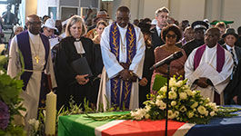 Gedenkgottesdienst anlässlich der Rückgabe menschlicher Gebeine an Namibia in der Französischen Friedrichstadtkirche in Berlin.