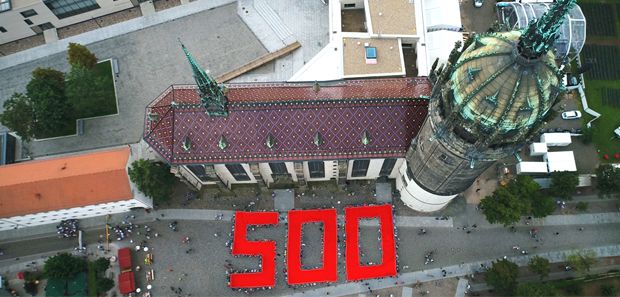 500 Jhare Reformation - 500 vor der Schlosskirche in Wittenberg