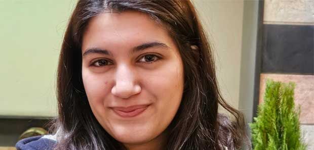 Engagiert sich für Kinder- und Jugendarbeit in ihrer Gemeinde: Luban ist 21 und studiert Architektur in Damaskus.