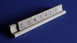 Schriftzug Contact