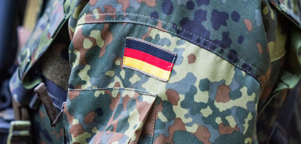 Soldaten waehrend der Basisausbildung auf dem Truppenuebungsplatz der Panzerdivision in Munster (Foto vom 16.09.2025).