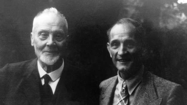 Theophil Wurm, der erste Ratsvorsitzende der EKD, und Martin Niemöller