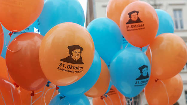 Luftballons mit Aufdruck zum Reformationsjubiläum 2017