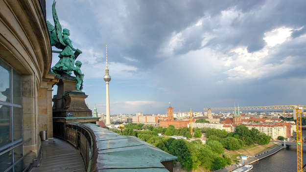 Blick vom Berliner Dom auf Berlin