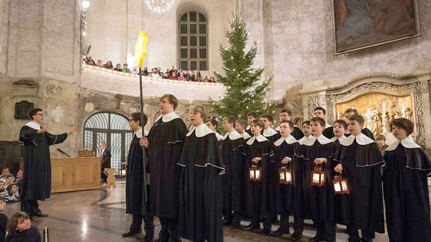 Mitternachtsmette Kreuzchor in der evangelischen Kreuzkirche Dresden