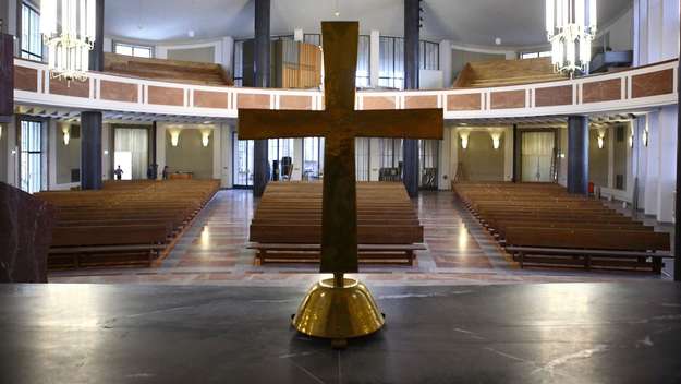 Innenraum der Matthäuskirche in München