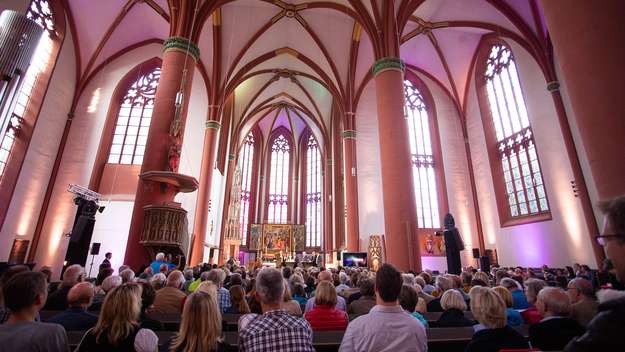 Festgottesdienst in der Kiliankirche in Korbach