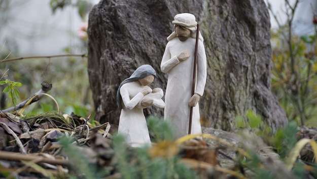 Maria und Josef mit Kind, Holzfiguren