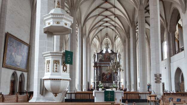 Der evangelisch-katholische Dom St. Petri in Bautzen von innen