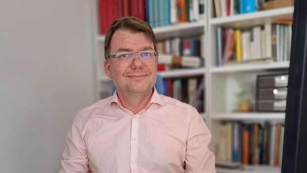 Dr. Claudius Kienzle, Leiter des Evangelischen Archivs Baden und Württemberg