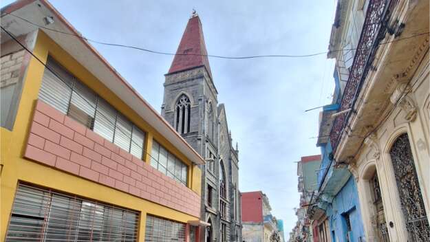 Die Kirche Primera Iglesia Presbiteriana im historischen Zentrum von Havanna