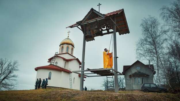 Die Kirche 'Hl. Spiridon von Trimythunt' in dem ostukrainischen Dorf Selenyi Haj