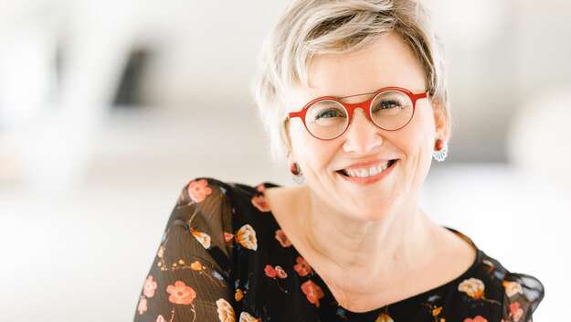 Petra Berghaus ist Familientrauerbegleiterin und Buchautorin