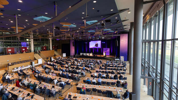 Plenum der Synode 2025 in Dresden am Themennachmittag