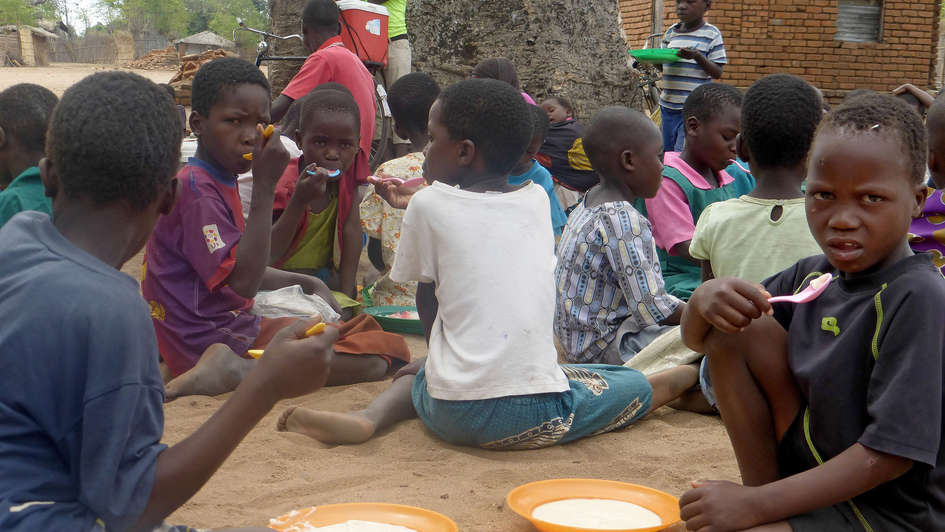 Schüler der Kalani-Schule in der Region Salima in Malawi