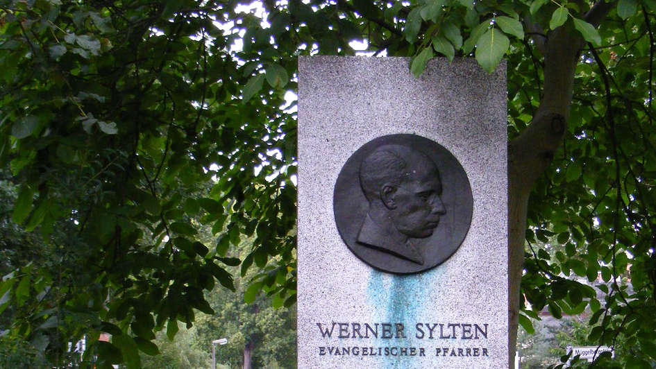 Walter-Sylten-Denkmal