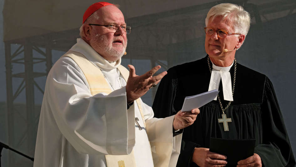 Reinhard Marx und Heinrich Bedford-Strohm beim ökumenischen Fest in Bochum