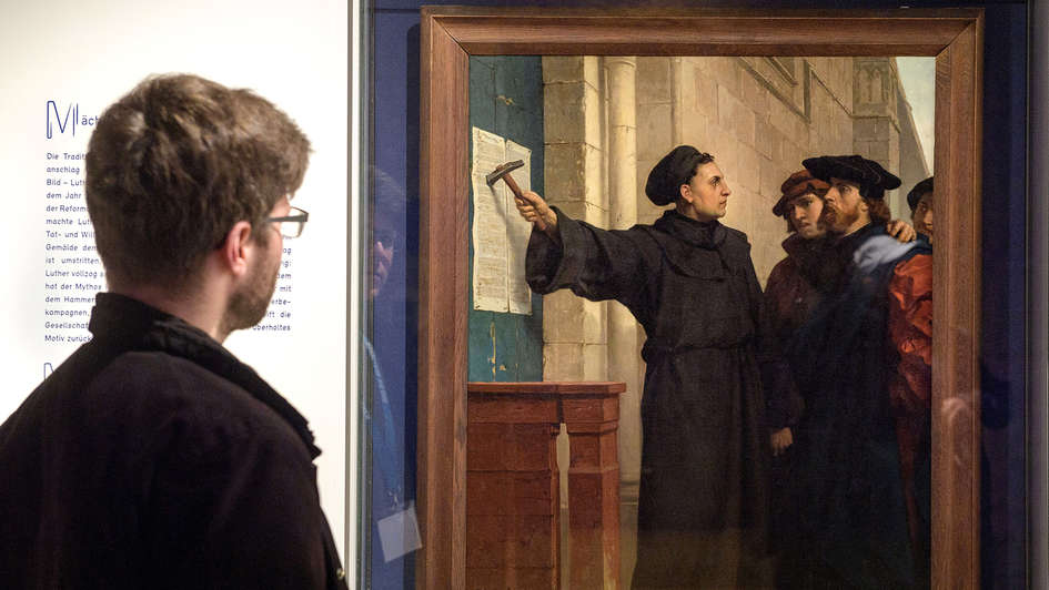 Gemälde vom Thesenanschlag Martin Luthers im Museum