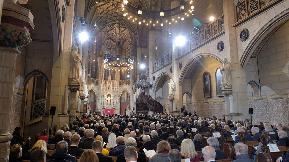 Festgottesdienst in der Schlosskirche Witttenberg Festgottesdienst in der Schlosskirche Witttenberg
