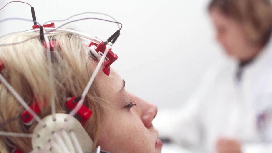 Hirnfoschung, Messung an einer Patientin Hirnfoschung, Messung an einer Patientin