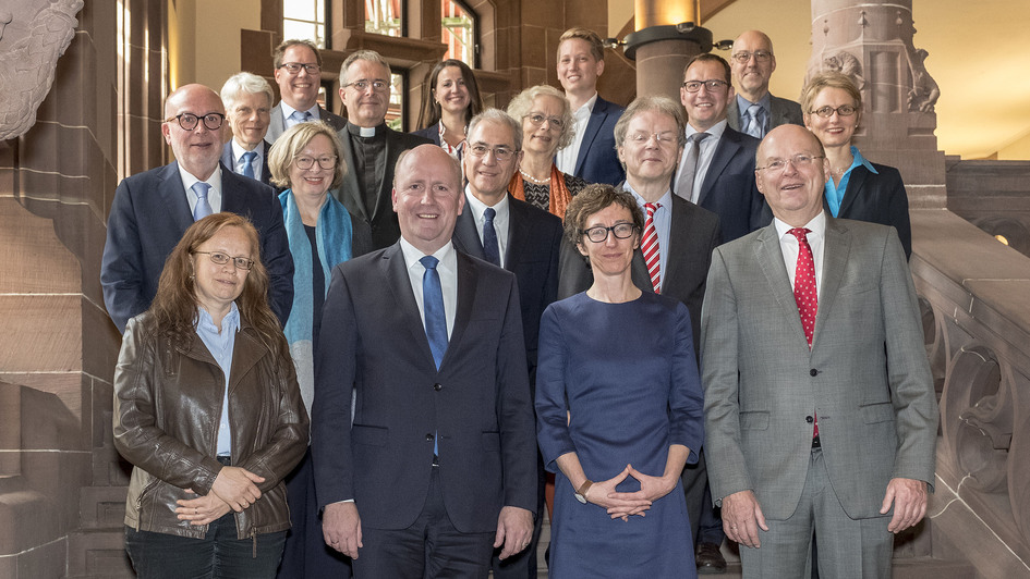 Mitglieder des Vereins „3. Ökumenischer Kirchentag Frankfurt 2021 e.V.“ Mitglieder des Vereins „3. Ökumenischer Kirchentag Frankfurt 2021 e.V.“
