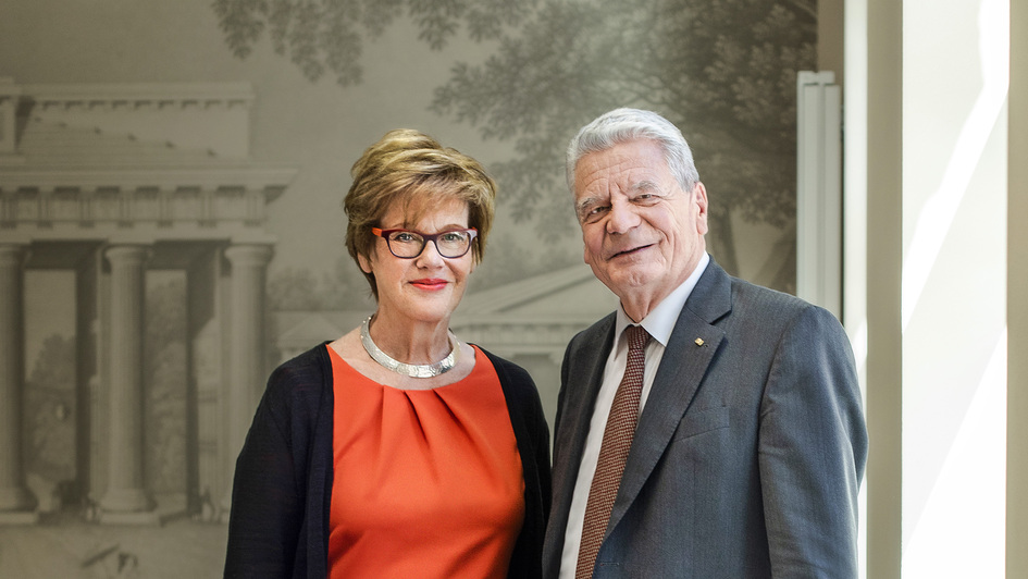Cornelia Füllkrug-Weitzel und Joachim Gauck Cornelia Füllkrug-Weitzel und Joachim Gauck