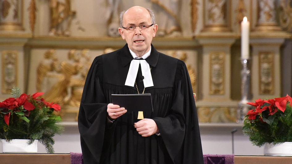 Der Schleswiger BischofSchleswiger Gothart Magaard eröffnet einen Gottesdienst in der Christkirche in Rendsburg Der Schleswiger BischofSchleswiger Gothart Magaard eröffnet einen Gottesdienst in der Christkirche in Rendsburg
