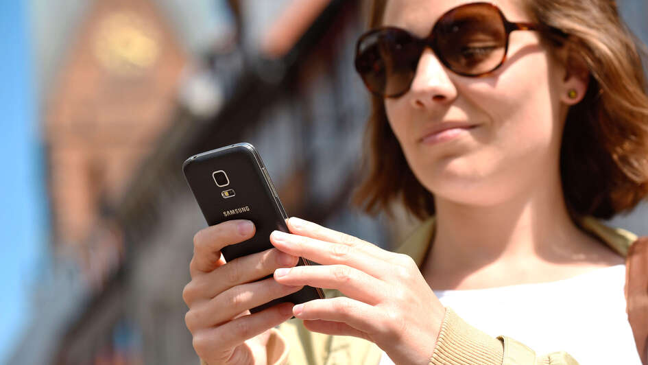 Frau am Smartphone Frau am Smartphone