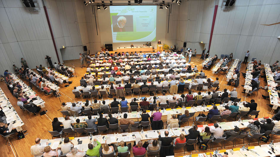 Plenum der 11. Vollversammlung des Lutherischen Weltbundes (LWB) 2010 in Stuttgart.