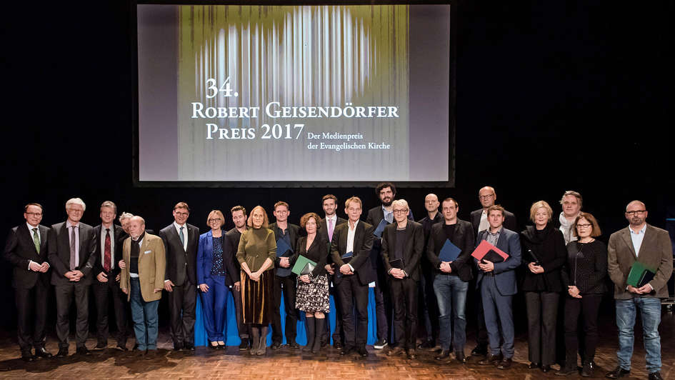 Gruppenbild von der Preisverleihung des Robert Geisendörfer Preises 2017 in München Gruppenbild von der Preisverleihung des Robert Geisendörfer Preises 2017 in München