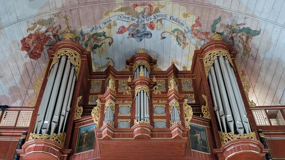 Arp-Schnitger-Orgel in der evangelischen St. Pankratius-Kirche in Hamburg-Neuenfelde