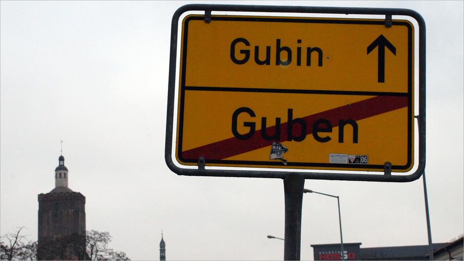 Ortsschild Guben/Gubin