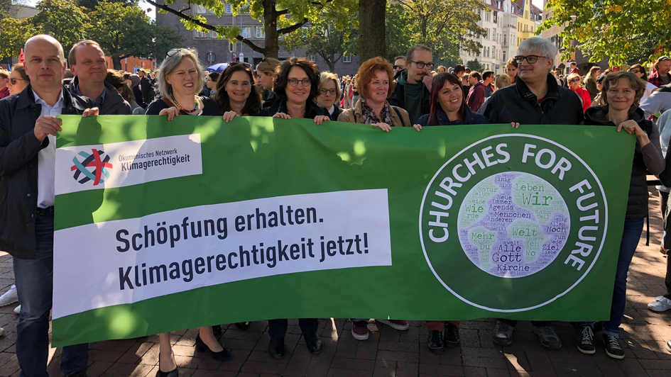 'Churches for Future'-Demonstrierende in Hannover 'Churches for Future'-Demonstrierende in Hannover