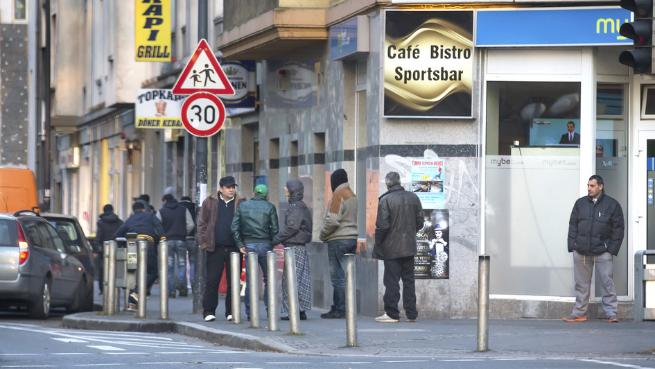 Der sogenannte 'Arbeiterstrich': Dortmunder Mallinckrodtstraße zwischen Café Europa und Nordmarkt
