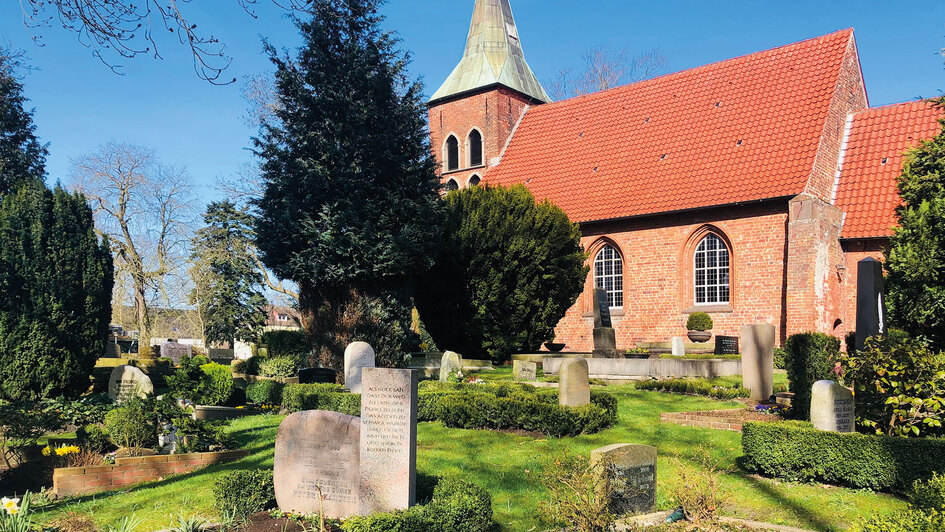 Christliche Friedhöfe unter dem Dach des Immateriellen Kulturerbes Christliche Friedhöfe unter dem Dach des Immateriellen Kulturerbes