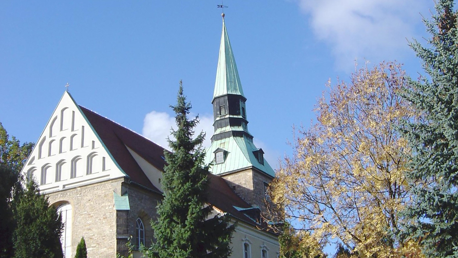 Eines der ältesten Gotteshäuser in Dresden, die evangelische Kirche in Leubnitz, ist die „Kirche des Monats Dezember 2021“ Eines der ältesten Gotteshäuser in Dresden, die evangelische Kirche in Leubnitz, ist die „Kirche des Monats Dezember 2021“