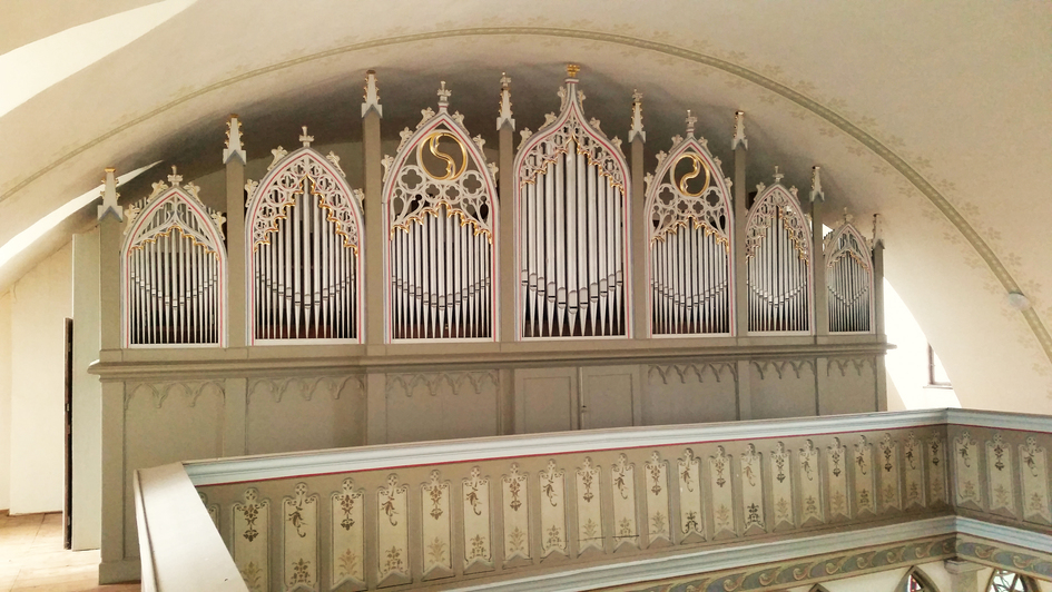 Orgel in der St.-Crucis-Kirche im thüringischen Großenehrich