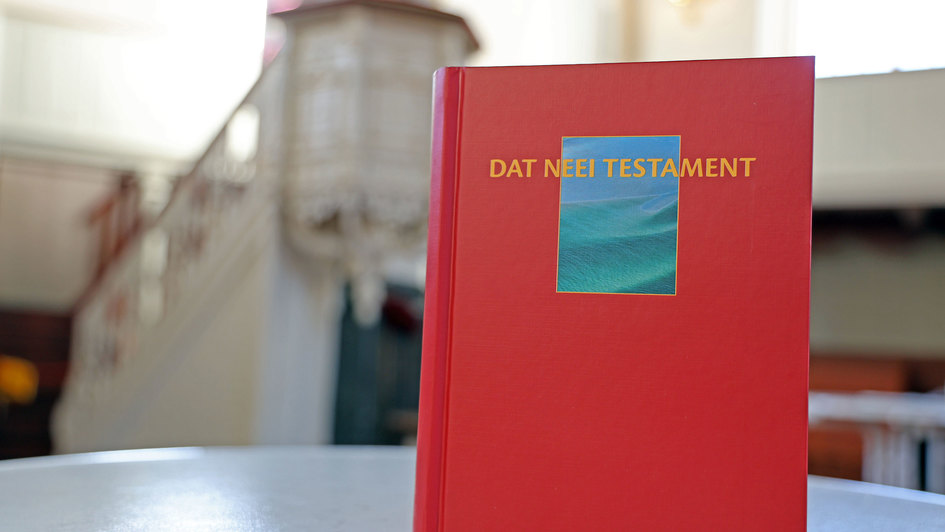 Dat neei Testaemnt - Bibel in Plattdeutsch