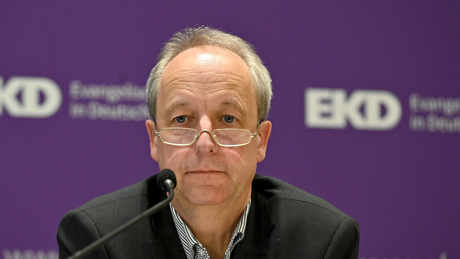 Der Fluechtlingsbeauftragte der Evangelischen Kirche in Deutschland (EKD), Christian Staeblein (Staeblein, Foto vom 13.11.2024) Der Fluechtlingsbeauftragte der Evangelischen Kirche in Deutschland (EKD), Christian Staeblein (Staeblein, Foto vom 13.11.2024)