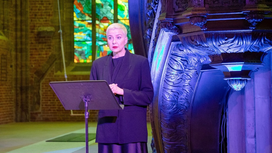 Bürgerrechtlerin Maria Kalesnikava spricht in der Kirche Unser lieben Frau in Bremen