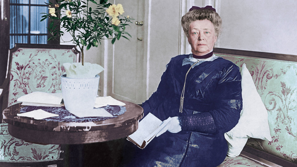 Bertha von Suttner (1843-1914), Schriftstellerin und Pazifistin (Foto um 1912).