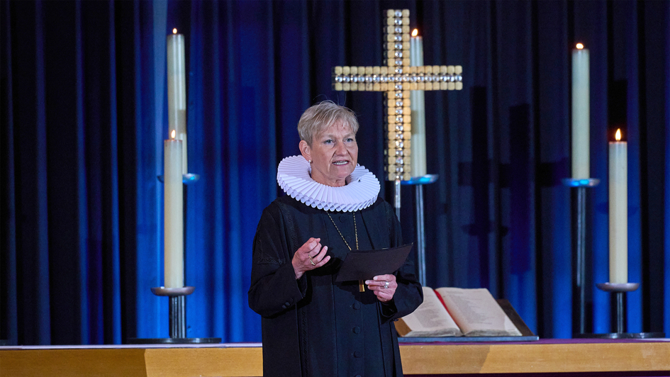 Die Ratsvorsitzende der Evangelischen Kirche in Deutschland (EKD), Kirsten Fehrs, auf dem Oekumenischen Gedenkgottesdient am 8. Mai 2025 in Berlin. Die Ratsvorsitzende der Evangelischen Kirche in Deutschland (EKD), Kirsten Fehrs, auf dem Oekumenischen Gedenkgottesdient am 8. Mai 2025 in Berlin.