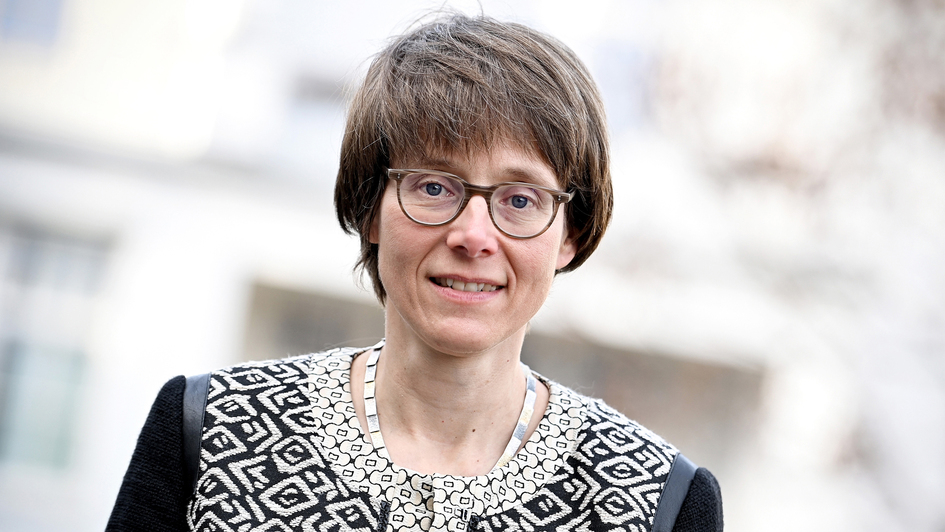 Die katholischen Bischoefe waehlten die Theologin Beate Gilles (50, Foto) am Dienstag (23.02.2021) zur neuen Generalsekretaerin und Geschaeftsfuehrerin des Verbandes der Dioezesen Deutschlands Die katholischen Bischoefe waehlten die Theologin Beate Gilles (50, Foto) am Dienstag (23.02.2021) zur neuen Generalsekretaerin und Geschaeftsfuehrerin des Verbandes der Dioezesen Deutschlands