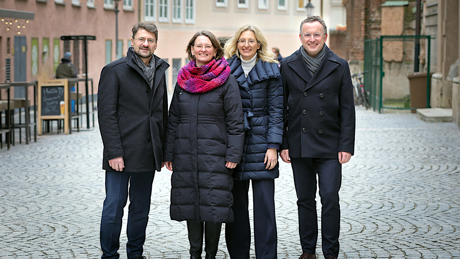 Vorstellung der vier Kandidaten zur Bischofswahl der Evangelisch-Lutherischen Kirche in Bayern Vorstellung der vier Kandidaten zur Bischofswahl der Evangelisch-Lutherischen Kirche in Bayern
