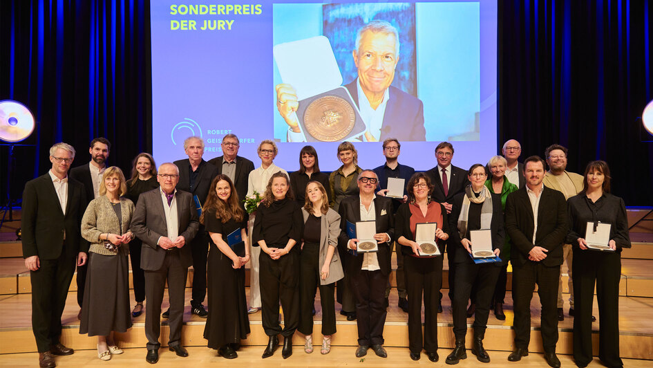 Mit dem Robert Geisendörfer Preis, dem evangelischen Medienpreis, wurden im Jahr 2024 insgesamt acht Produktionen ausgezeichnet und der Sonderpreis der Jury vergeben. Die feierliche Preisverleihung fand am 8. Oktober 2024 beim Norddeutschen Rundfunk (NDR) Mit dem Robert Geisendörfer Preis, dem evangelischen Medienpreis, wurden im Jahr 2024 insgesamt acht Produktionen ausgezeichnet und der Sonderpreis der Jury vergeben. Die feierliche Preisverleihung fand am 8. Oktober 2024 beim Norddeutschen Rundfunk (NDR)