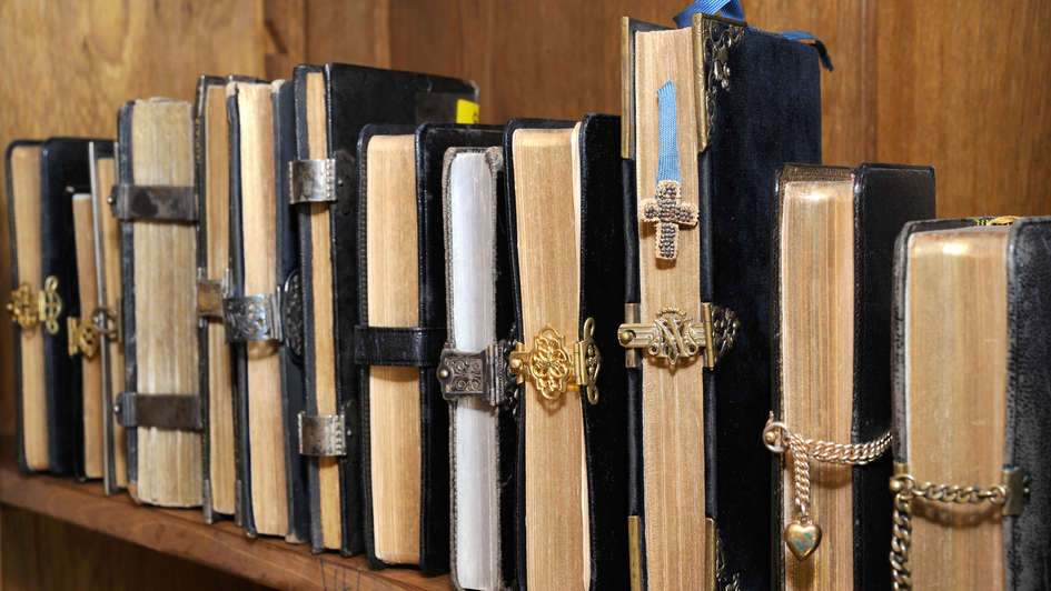 Gesangbücher aus 500 Jahren in Karlsruher Ausstellung