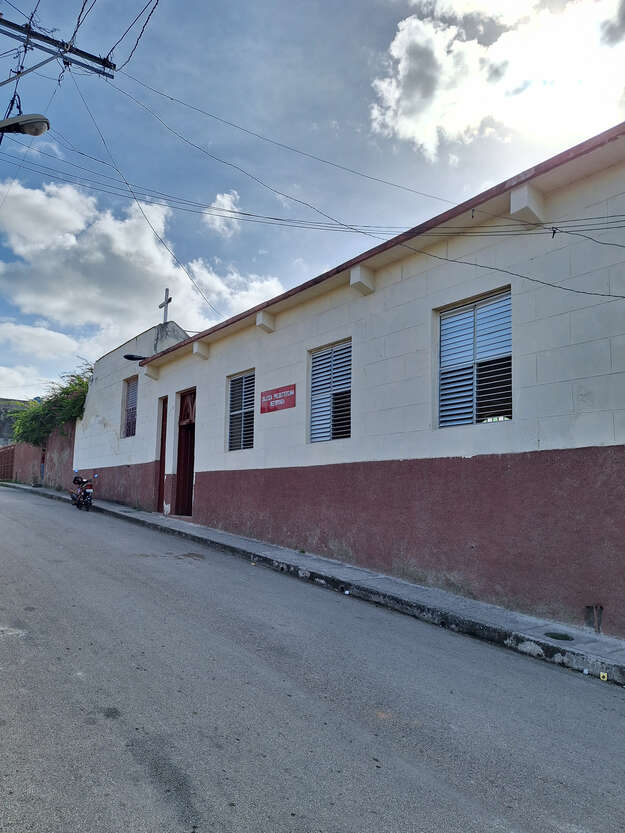 Im Stadtteil Guanabacoa (Havanna) unterhält eine Gemeinde einen inoffiziellen Kindergarten