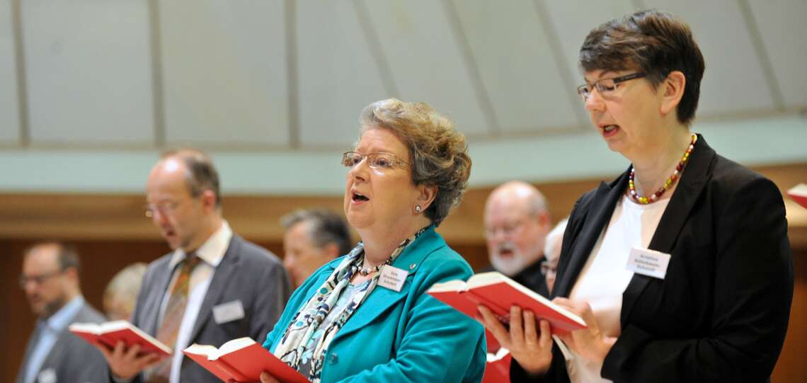 Morgenandacht am zweiten Sitzungstag der Synode der Evangelischen Kirche in Deutschland (EKD), am Samstag (02.05.2015) in Wuerzburg. Morgenandacht am zweiten Sitzungstag der Synode der Evangelischen Kirche in Deutschland (EKD), am Samstag (02.05.2015) in Wuerzburg.